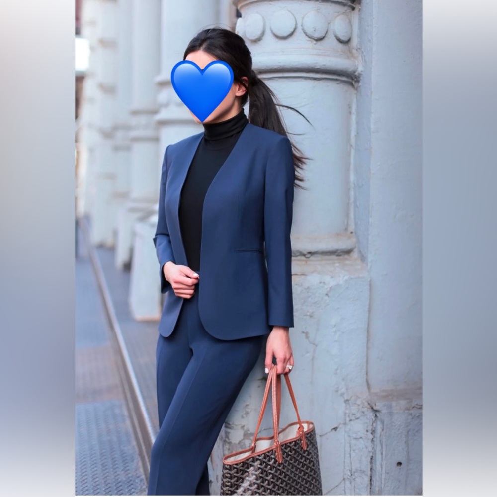 THEORY Lindrayia B. Wool-Blend Blazer and matching cropped pants, size 2